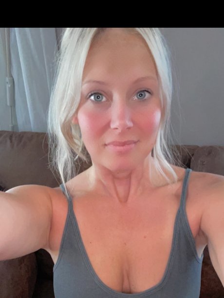 _rs r s 4_ Leaked OnlyFans Sex Tape