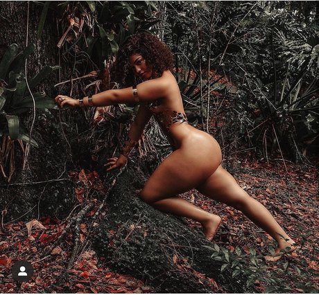 Beazus OnlyFans-Bilder geleakt