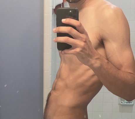 Hung Stud ent_ Sex auf OnlyFans