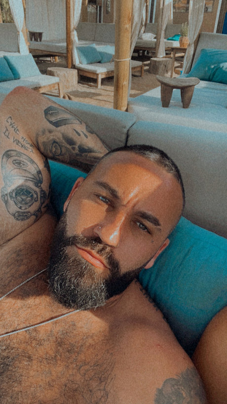 Max Moya Nacktbilder-Leaks von OnlyFans