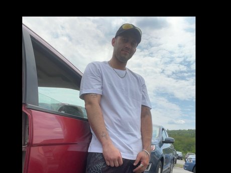 Josh Messier OnlyFans Bilder geleakt