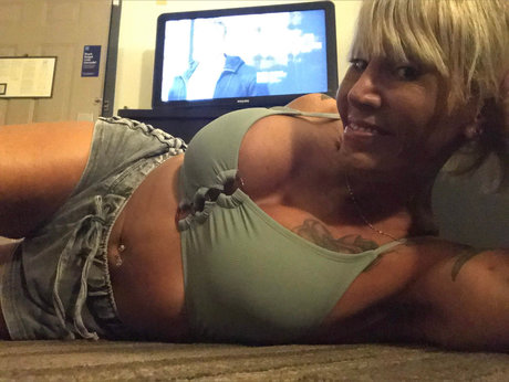 Meshi Nackt Leaks OnlyFans