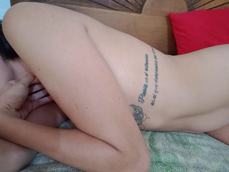 M rida Ai Nackt auf OnlyFans