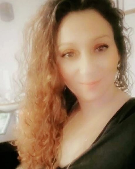 Big BOOTY Benz Brüste OnlyFans