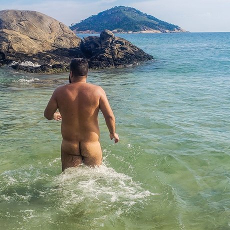 Wallace Nacktbilder von OnlyFans