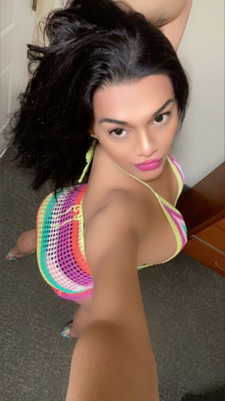 Melanys Leaks von Nacktbildern auf OnlyFans