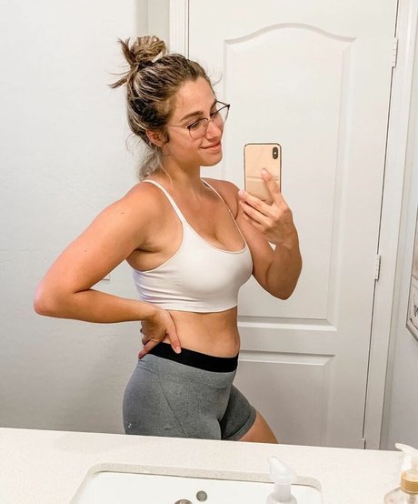 HayliNic OnlyFans Sextape