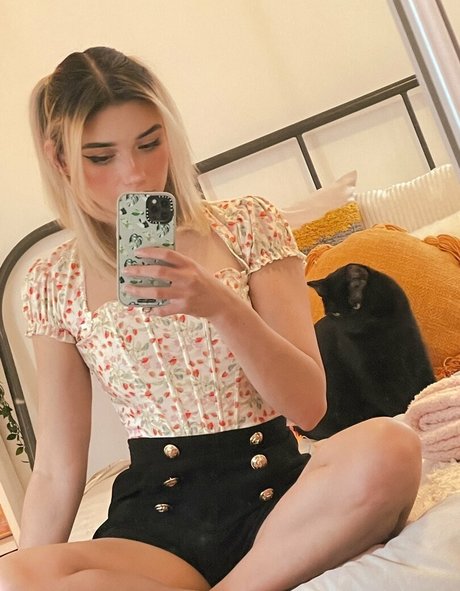 shelbygraces NurlyFans-Brüste