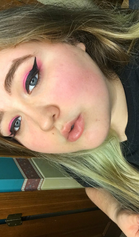 karmatheslut777 OnlyFans-Leaks