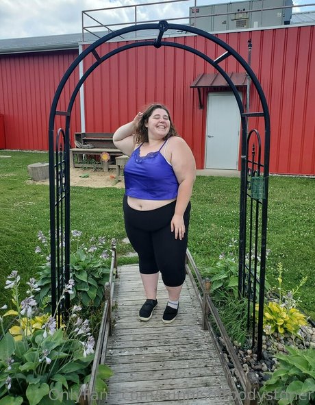 sunnisoftbodystoner Oben ohne OnlyFans