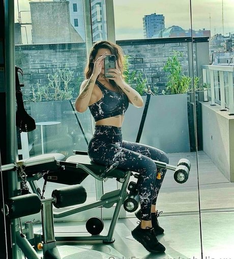 ophelia xx OnlyFans Mega