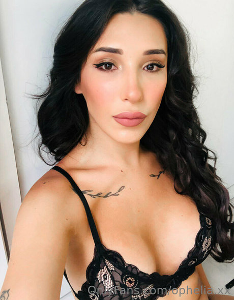 ophelia xx 