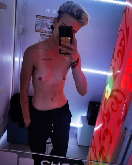 Nicole Di Angelo Sexy OnlyFans