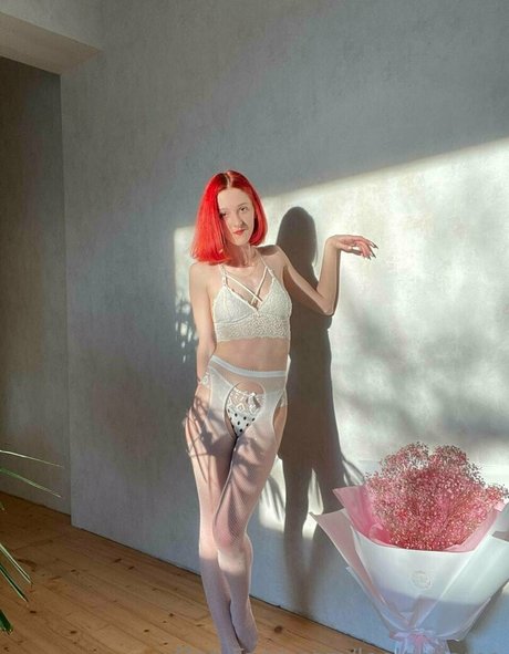 leelooflame Nacktbilder von OnlyFans geleakt