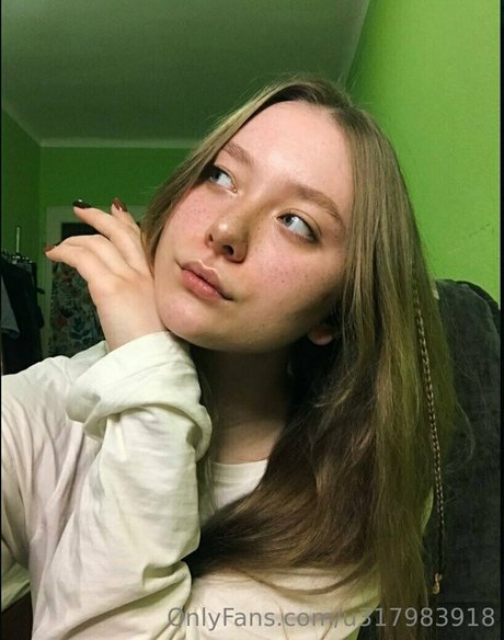 celebrity hannah montana Nacktbilder von OnlyFans