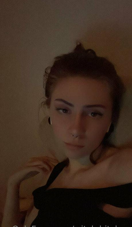 witch bitchxx OnlyFans-Rezensionen