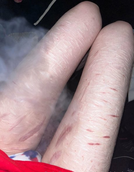 witch bitchxx NSFW OnlyFans