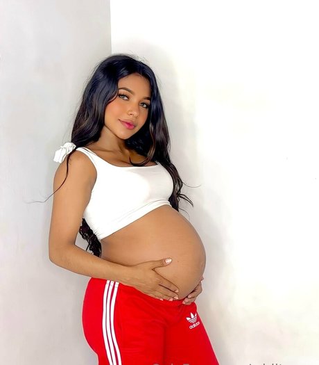 whiitneey Nackt auf OnlyFans