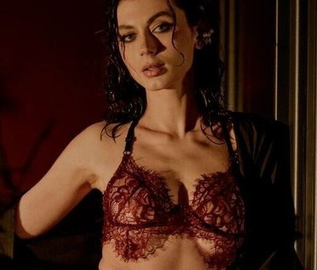 Unrealspicegirl OnlyFans geleakter Pornografie