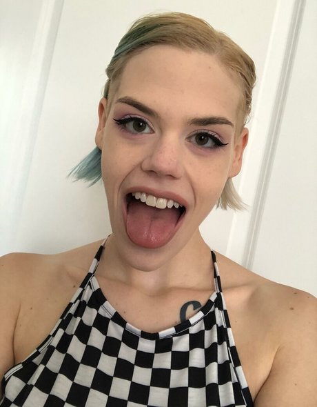 Mm darkside Neue geleakte OnlyFans-Inhalte