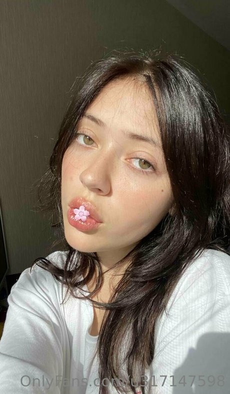 elliemooree OnlyFans Leak