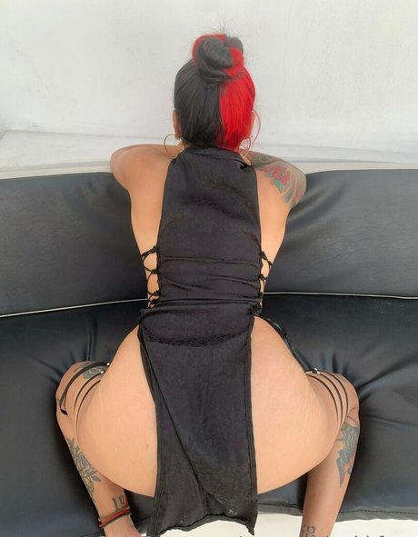 emmablackkfree OnlyFans Nackt Leaks