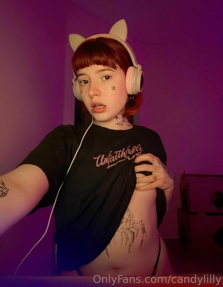 brattyauroravip OnlyFans-Leaks