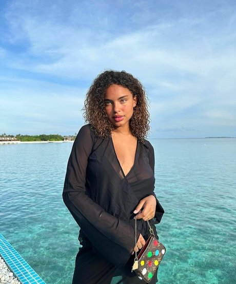 Paola Locatelli Nacktbilder von OnlyFans