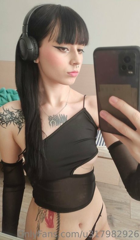 nefer titi xxx Neuer OnlyFans Leak