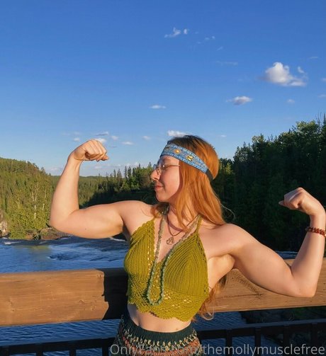 themollymuscle Leaked OnlyFans Fotos