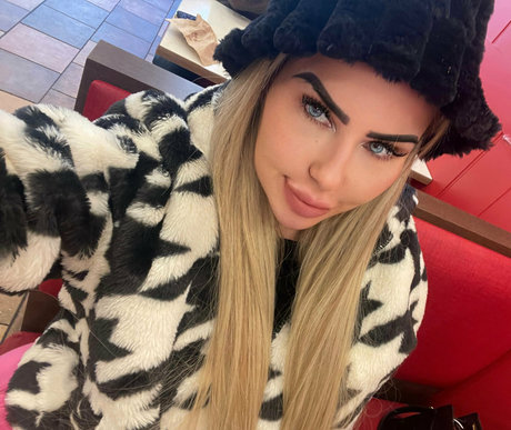 missninavip Nacktpornos auf OnlyFans