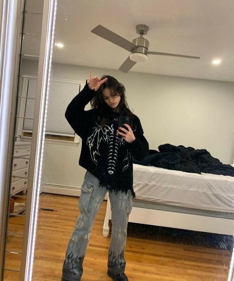 Ari Abdul NSFW OnlyFans