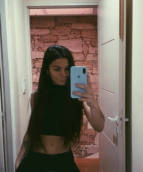 Delfi Granatto OnlyFans Inhaltstyp