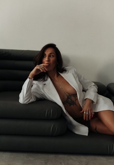 Thais Yoga Nackt OnlyFans Porn