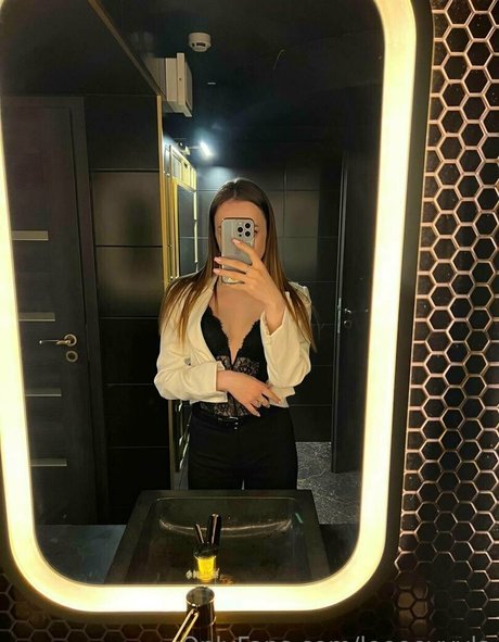 leeeeyyyla Leaked OnlyFans Sex