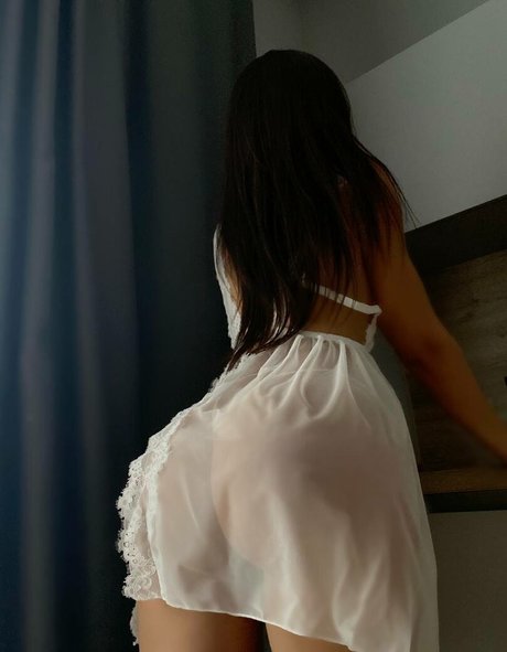 Your Iva Oben ohne OnlyFans