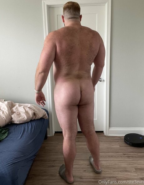 ste3evn OnlyFans