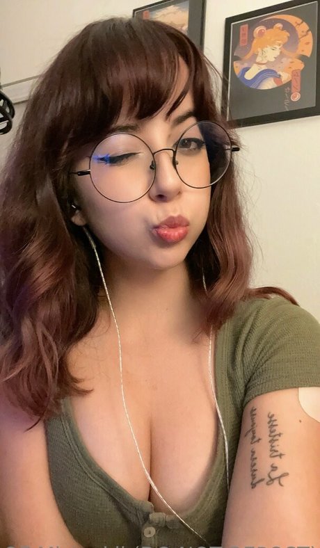 Mistsukii OnlyFans Strip