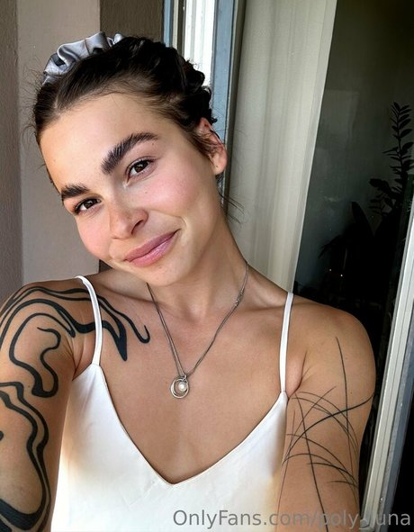 poly luna Sextape OnlyFans Nacktbilder