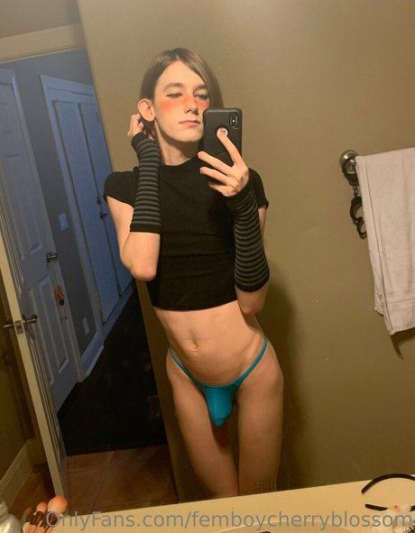 femboycherryblossom OnlyFans Inhalte