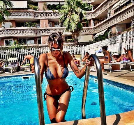 Cristina Buccino OnlyFans Bilder