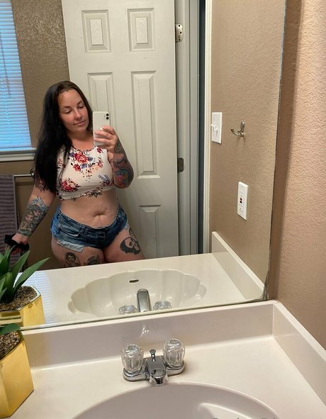 Corinasbooty Leaked OnlyFans Sex Tape