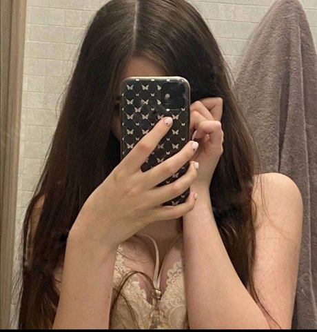 whylollycry OnlyFans Porn Nackt