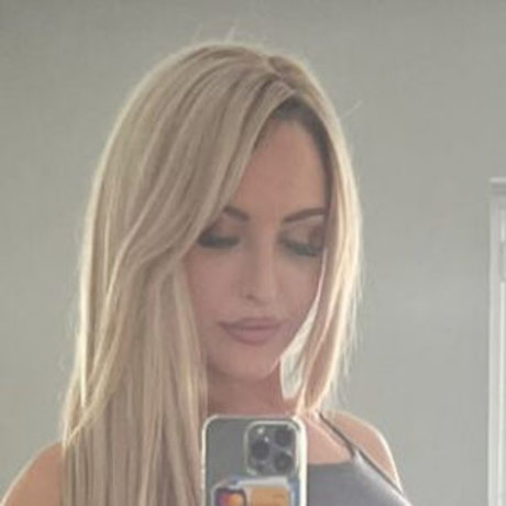 Emma Louise Jones Neue OnlyFans Leaks