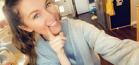 nevamore Nacktporno OnlyFans