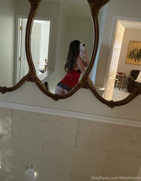 nevamore Nacktbilder OnlyFans