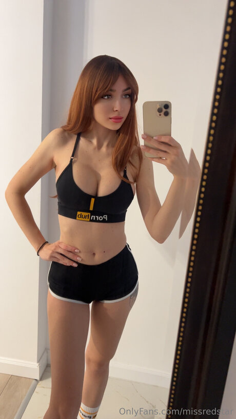 missredstar OnlyFans-Pornos