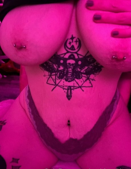 goddesskitra OnlyFans Gratis-Inhalte