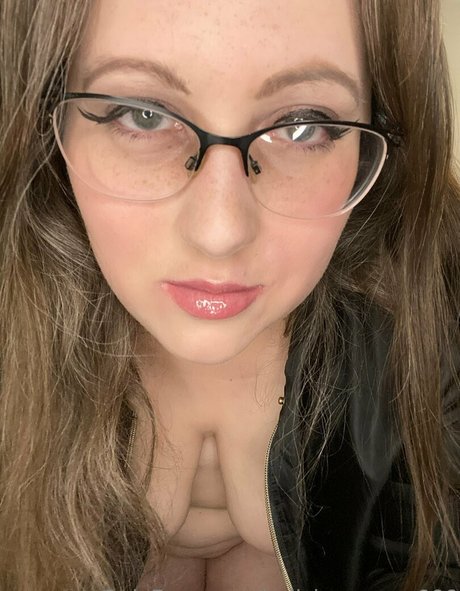 hellsingqueen666 Leaked OnlyFans Sextape