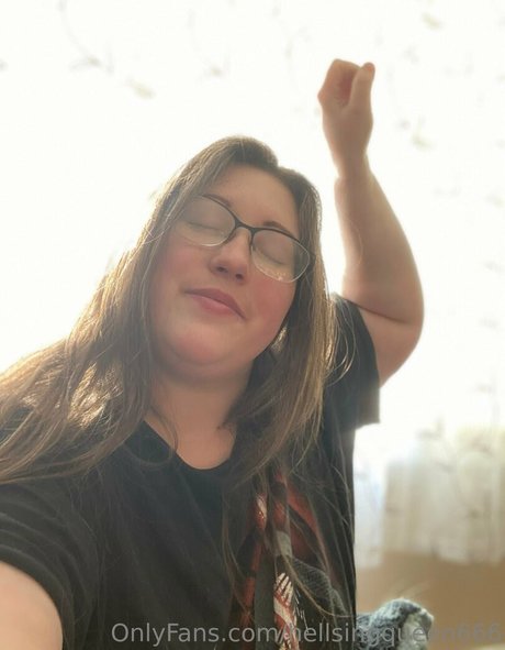 hellsingqueen666 OnlyFans-Sex